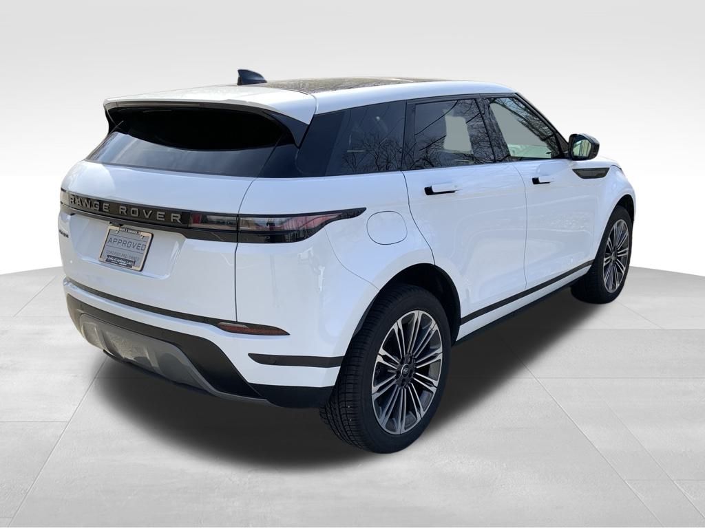 2024 Land Rover Range Rover Evoque S photo 8