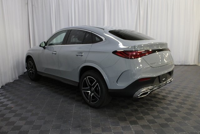 2025 Mercedes Benz GLC 300 4MATIC photo 4