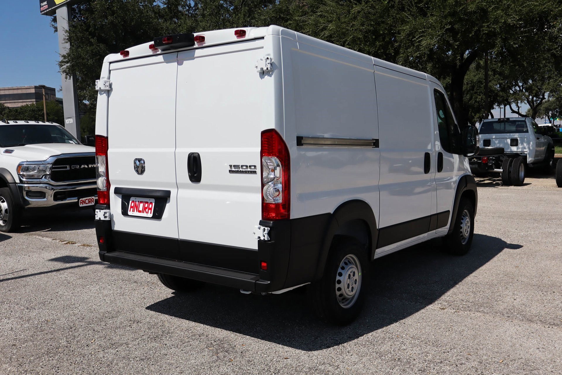 2026 Ram ProMaster 1500 photo 7