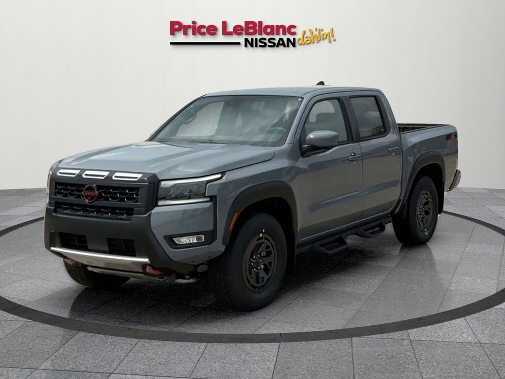 2026 Nissan Frontier PRO-4X photo 2