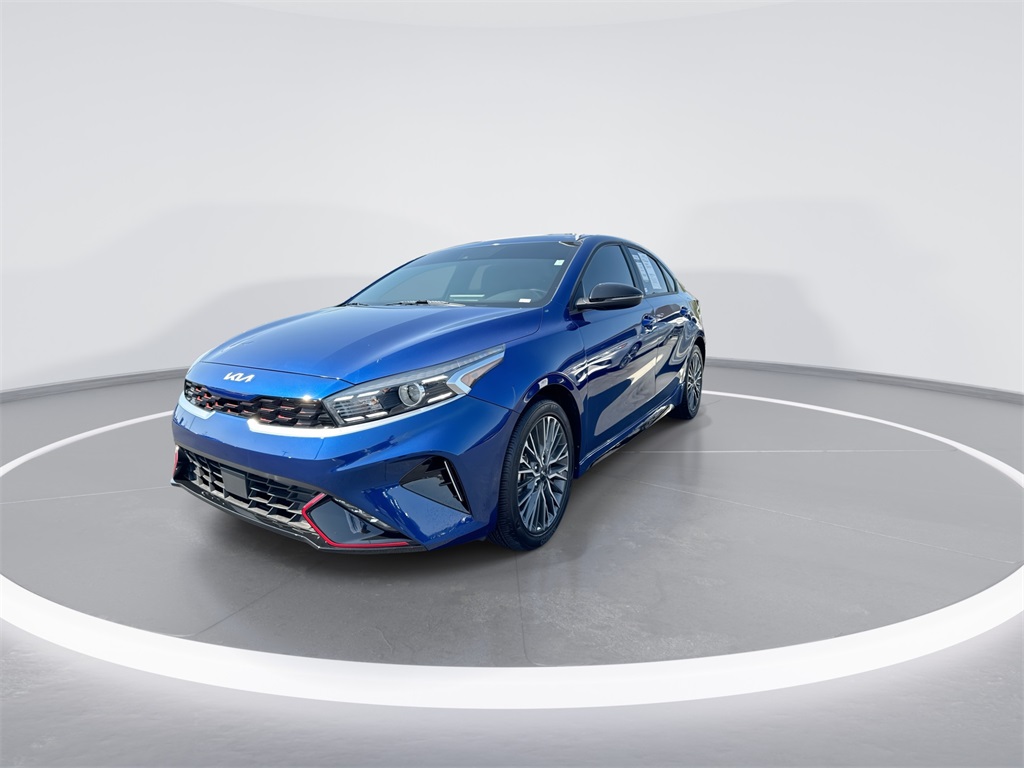 2024 Kia Forte GT-Line photo 4