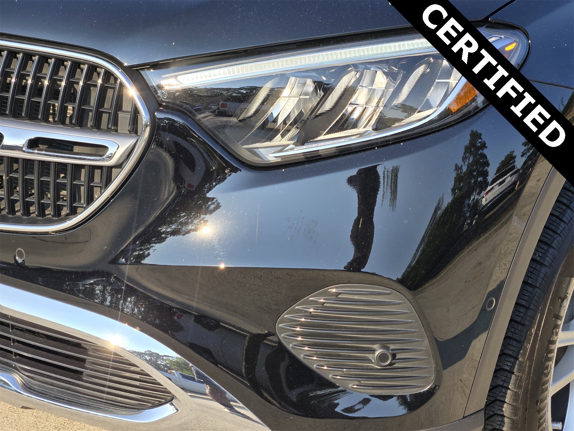 2025 Mercedes Benz GLC 300 photo 7