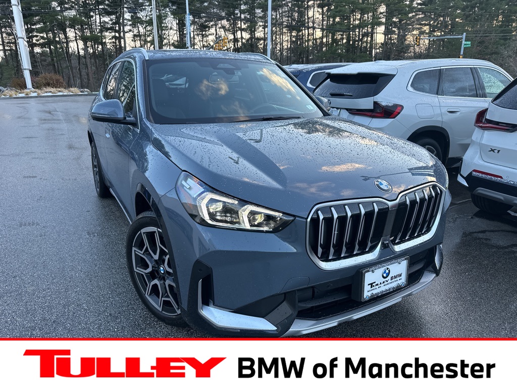 2025 BMW X1 28i's photo