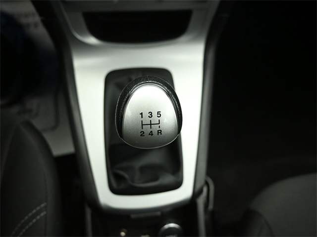 2017 FORD FIESTA - Image 19