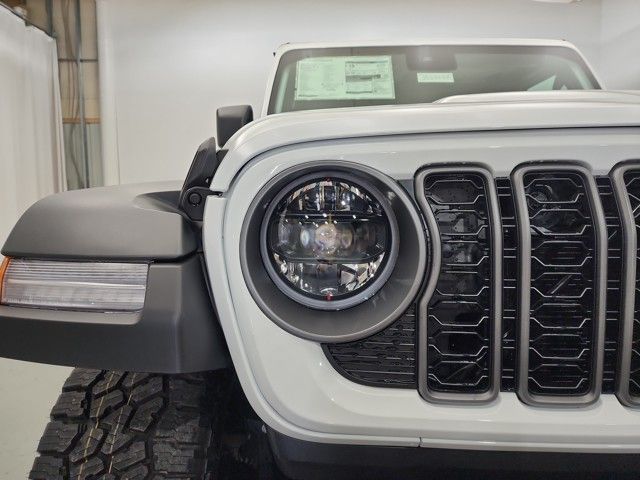 2025 Jeep Gladiator Rubicon photo 28