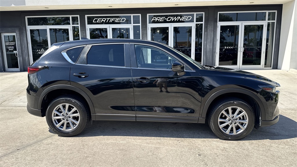 2023 Mazda CX-5 2.5 S Preferred photo 5