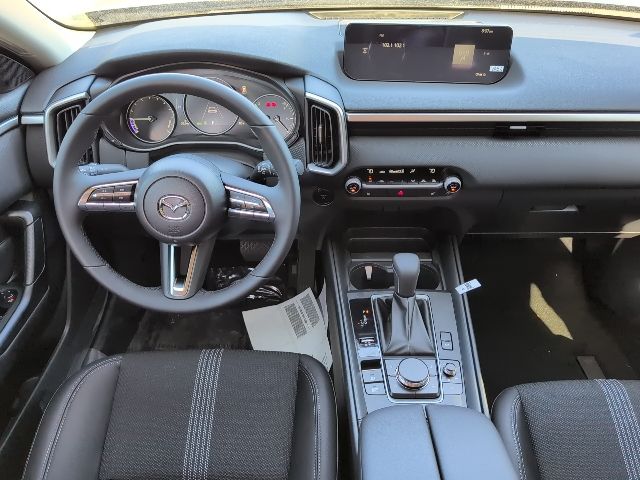 2026 Mazda CX-50 2.5 Preferred photo 2