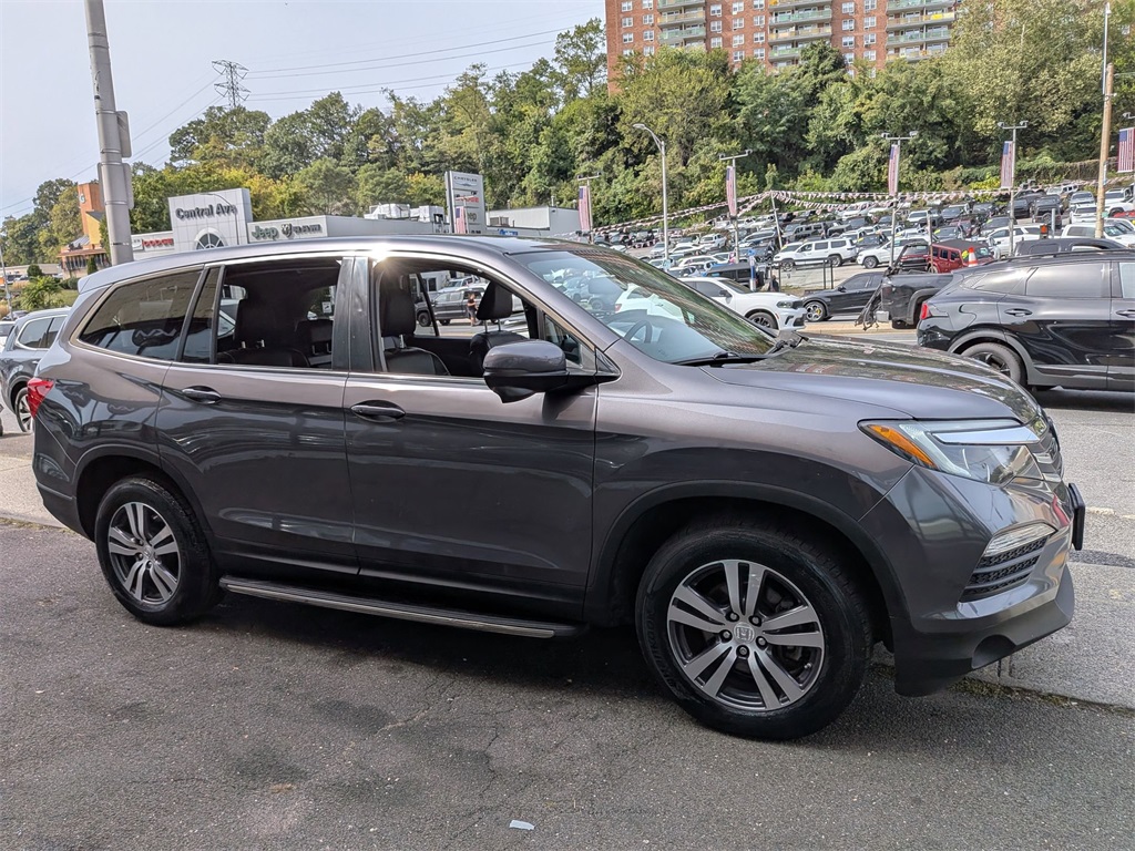 2017 Honda Pilot EX-L photo 3
