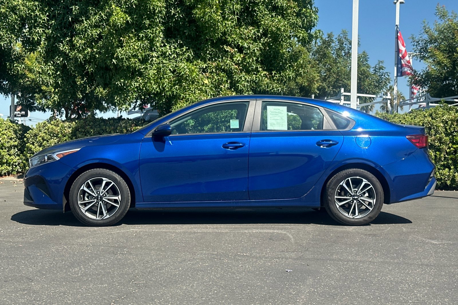 2023 Kia Forte LXS photo 7