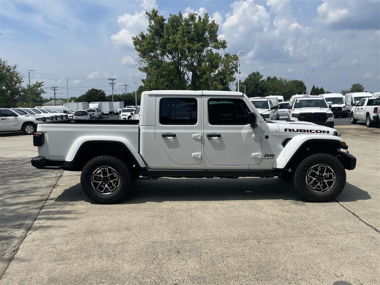 2025 Jeep Gladiator Rubicon photo 8