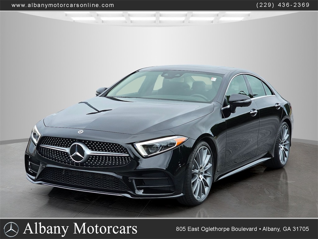 2025 Mercedes-Benz GLC Base's photo