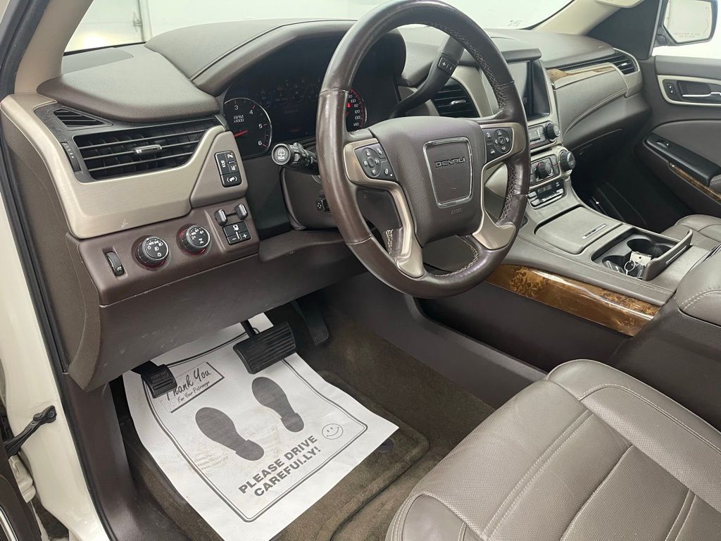 2015 Gmc Yukon Denali photo 24