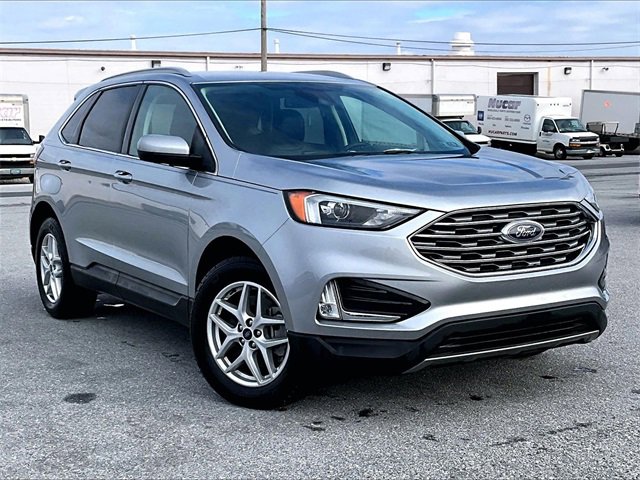 2022 Ford Edge SEL's photo