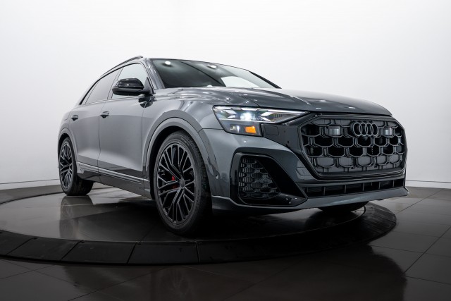 2026 Audi SQ8 Prestige's photo