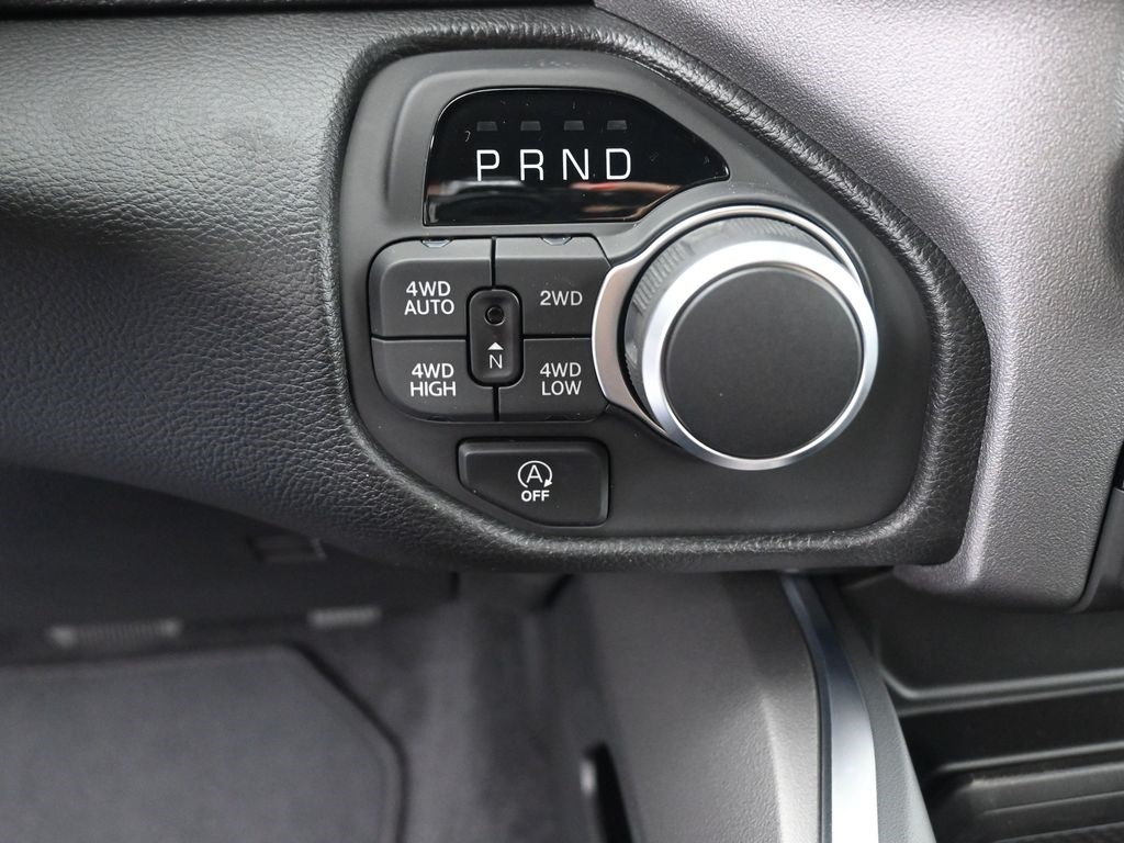 2025 Ram 1500 Big Horn Lone Star photo 3