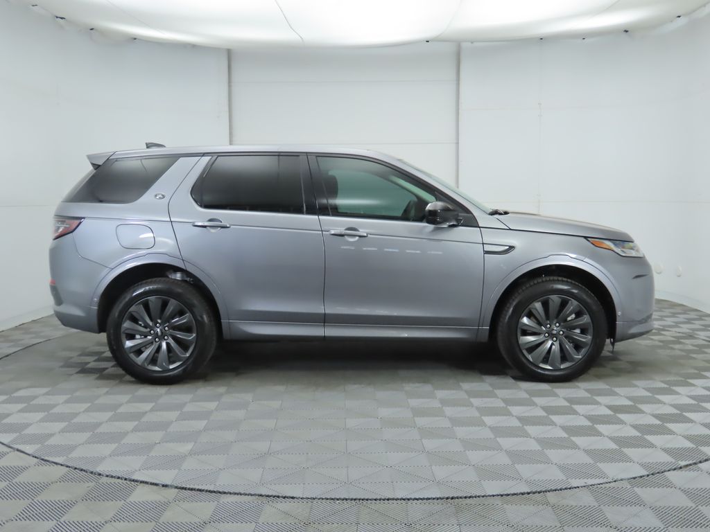 2025 Land Rover Discovery Sport S photo 4