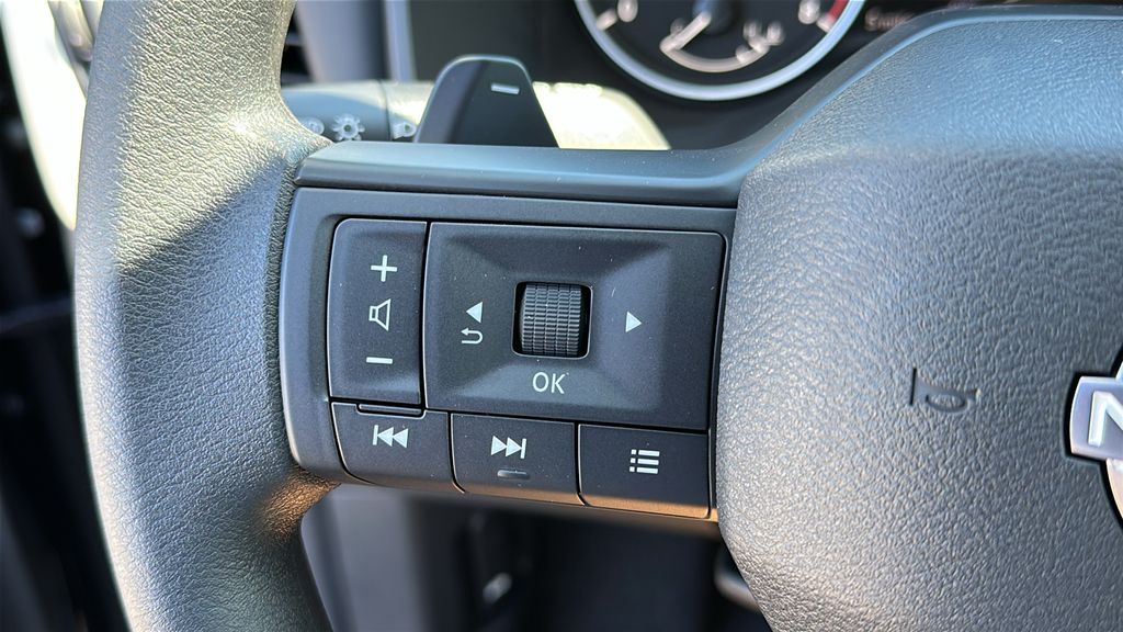 2026 Nissan Rogue S photo 12