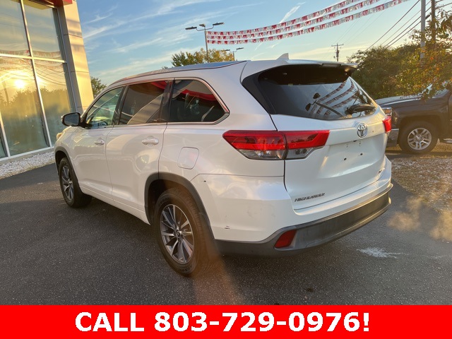 2017 Toyota Highlander XLE photo 34