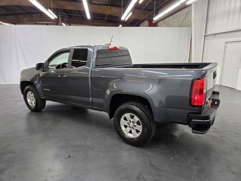2017 Chevrolet Colorado Work Truck photo 2