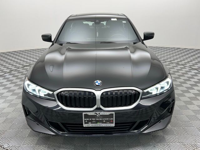 2024 Bmw 330i xDrive photo 2