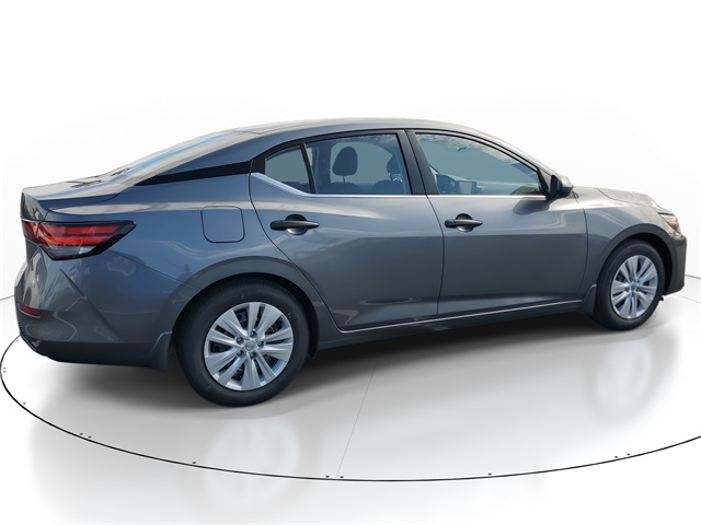 2025 Nissan Sentra S photo 4