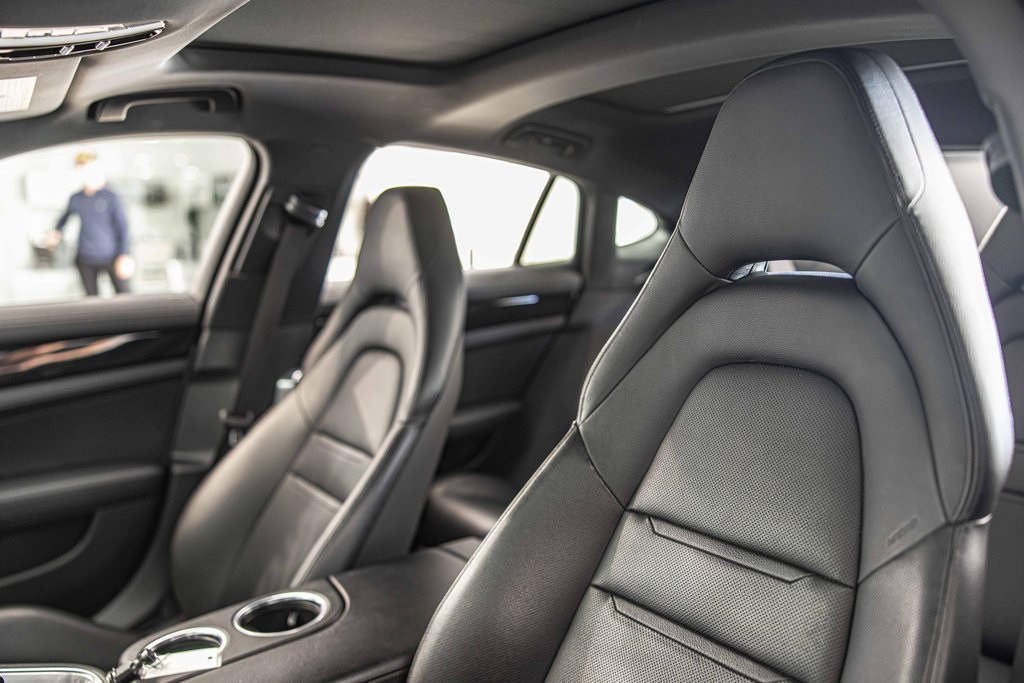 2019 PORSCHE PANAMERA - Image 18