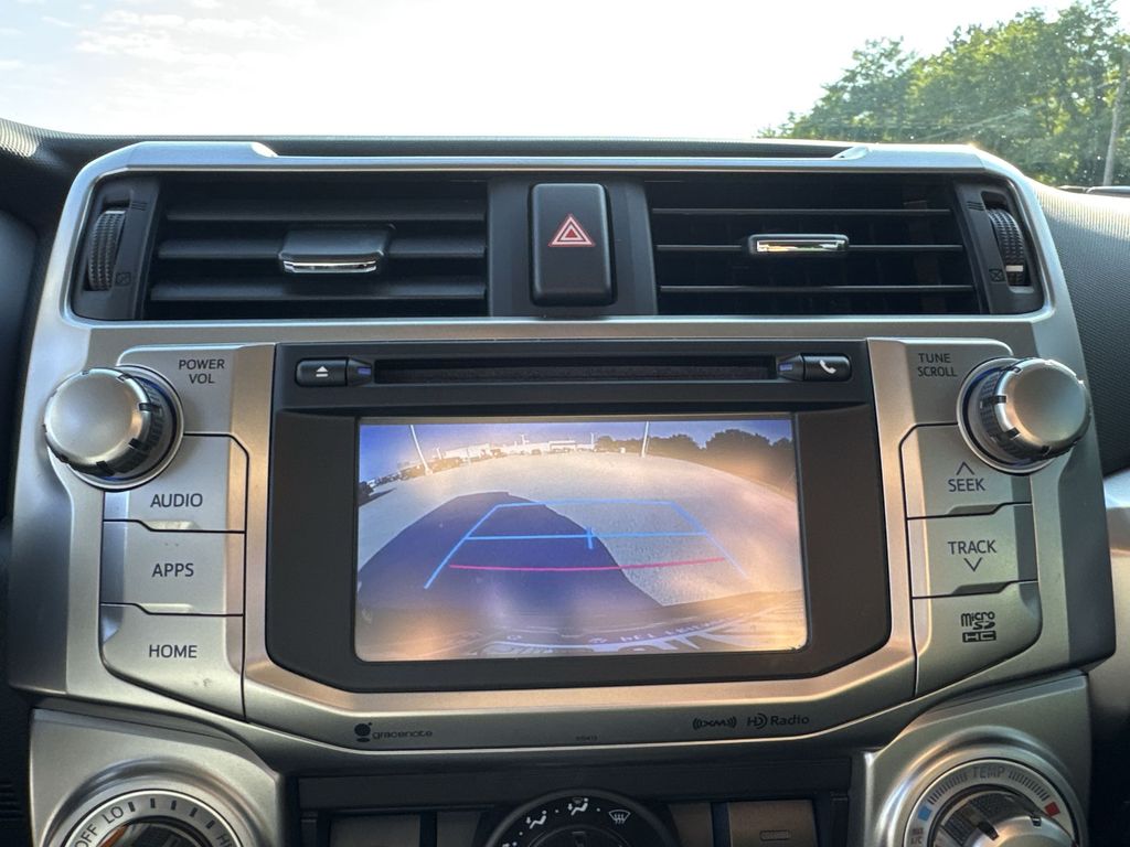 2019 Toyota 4Runner SR5 Premium photo 23