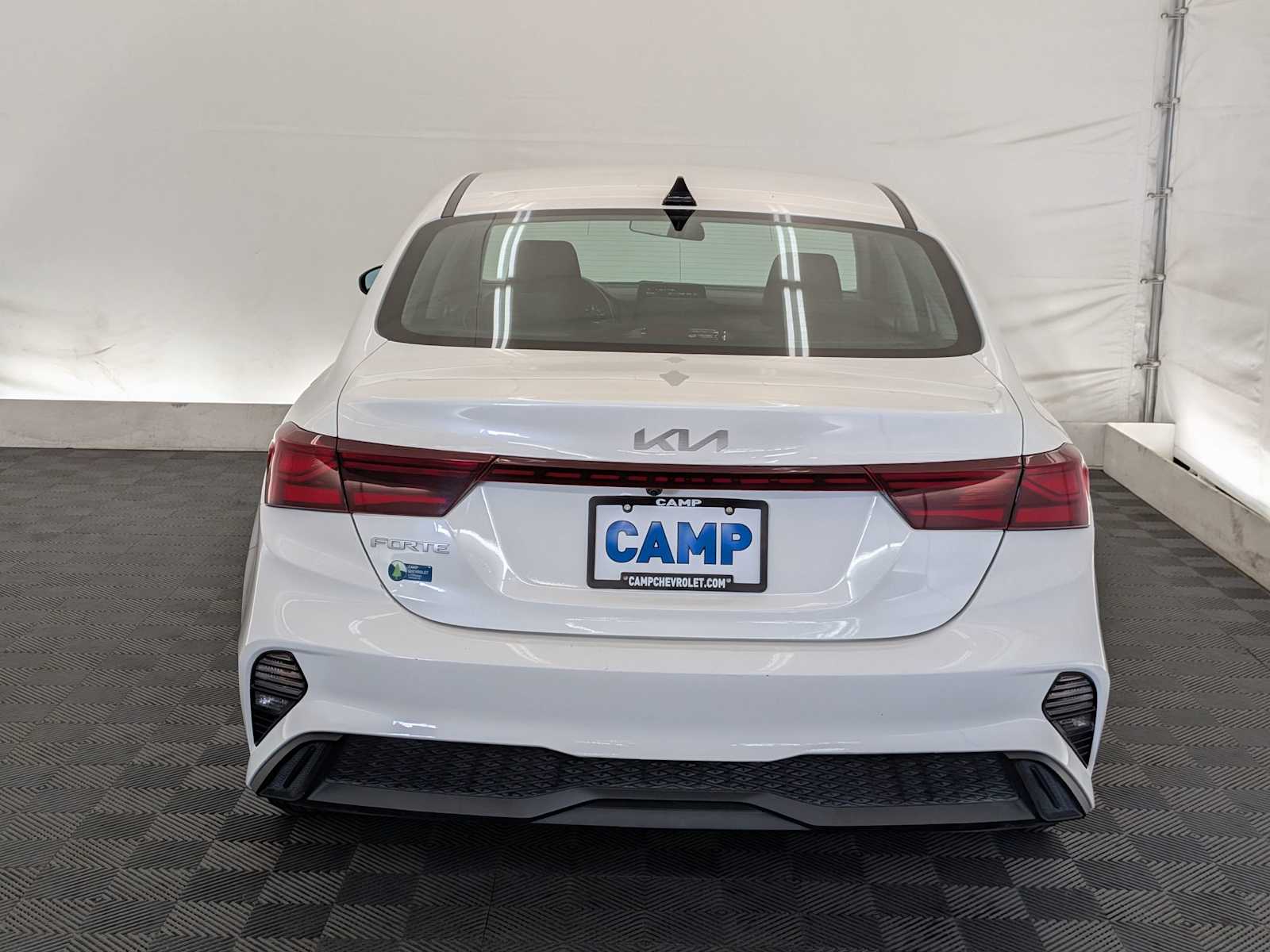 2024 Kia Forte LXS photo 5