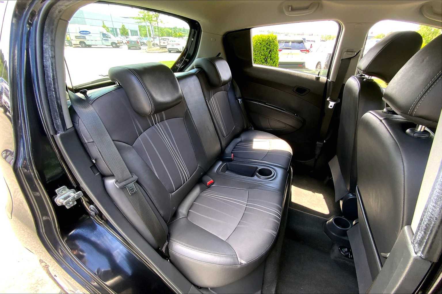 2015 Chevrolet Spark LS photo 19