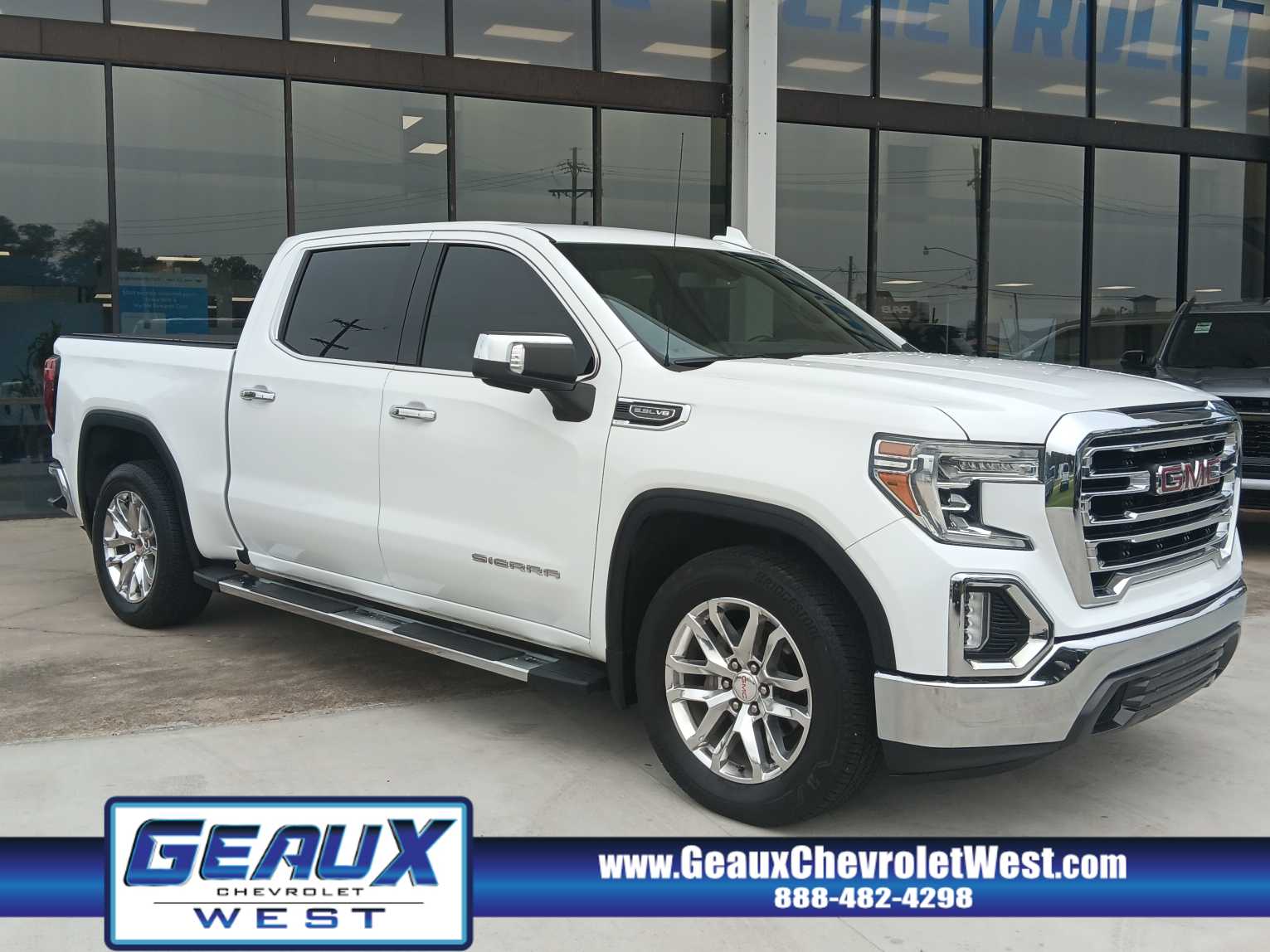 2020 Gmc Sierra 1500 SLT photo 2