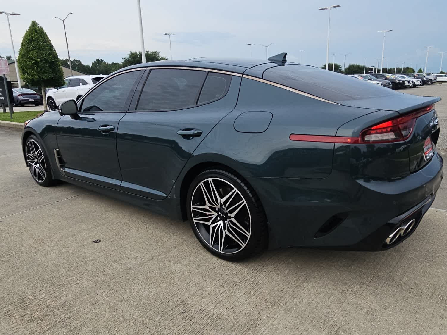 2022 Kia Stinger GT2 photo 5