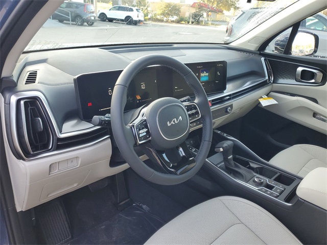 2025 Kia Sorento S photo 8
