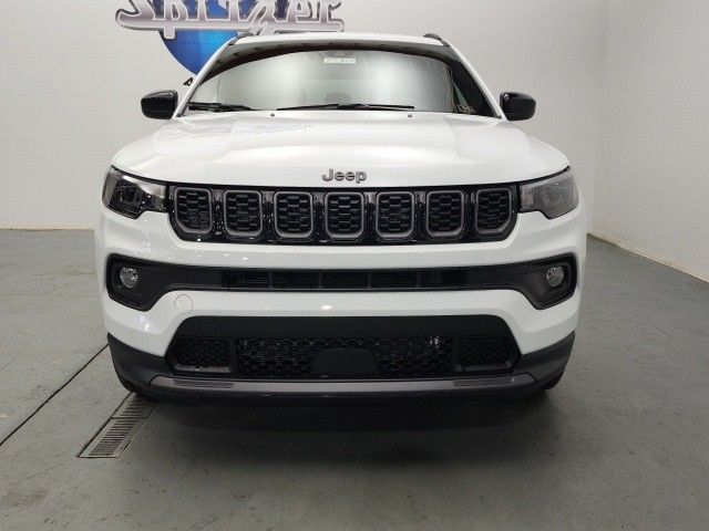2025 Jeep Compass Latitude photo 23