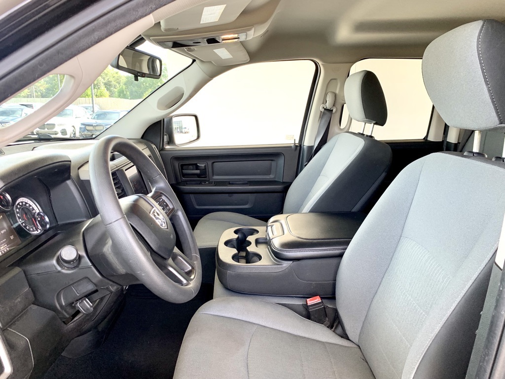 2021 Ram 1500 Classic Tradesman photo 13