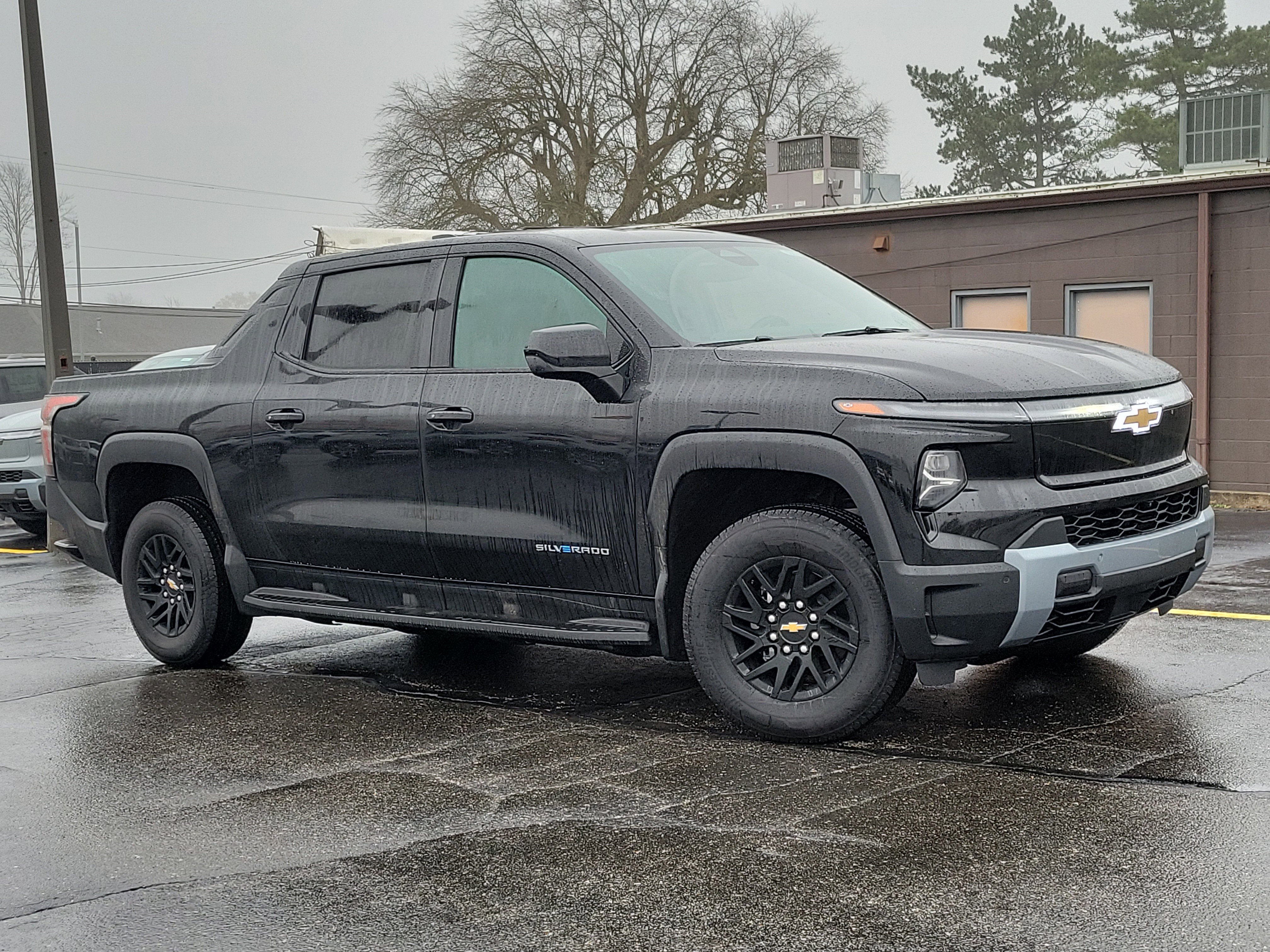 2026 Chevrolet Silverado EV LT's photo