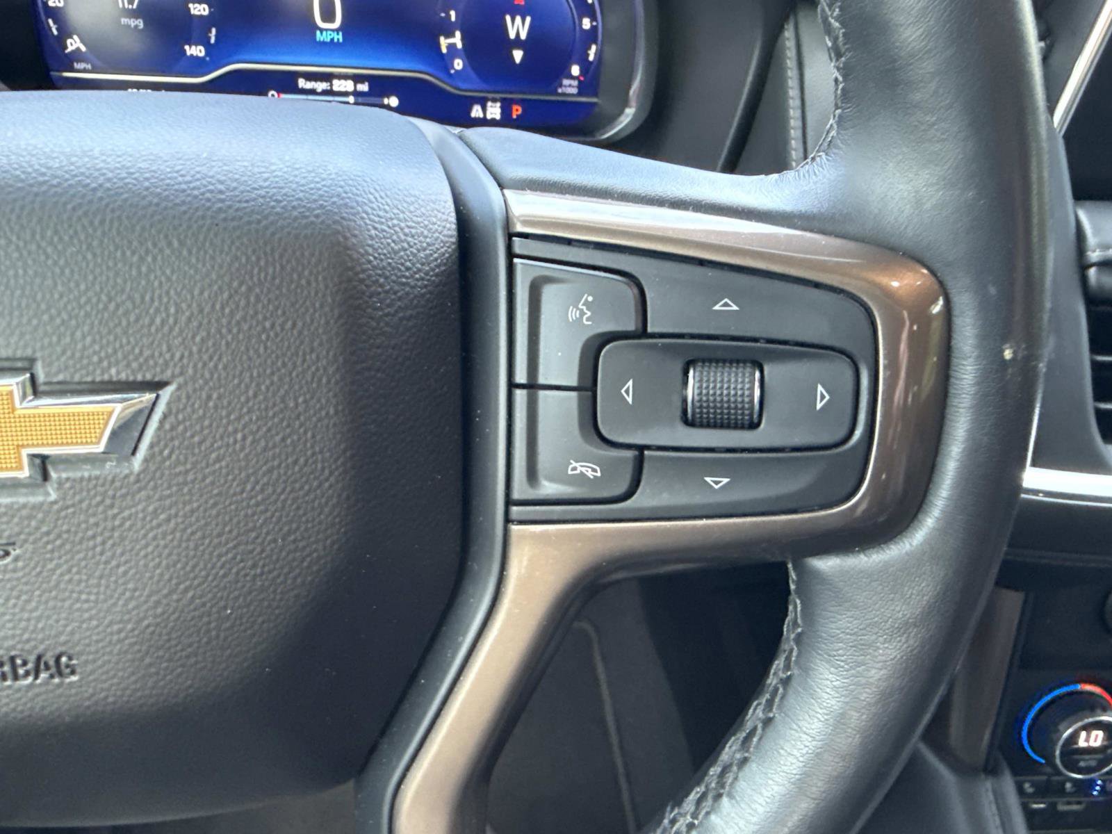 2023 Chevrolet Tahoe High Country photo 17