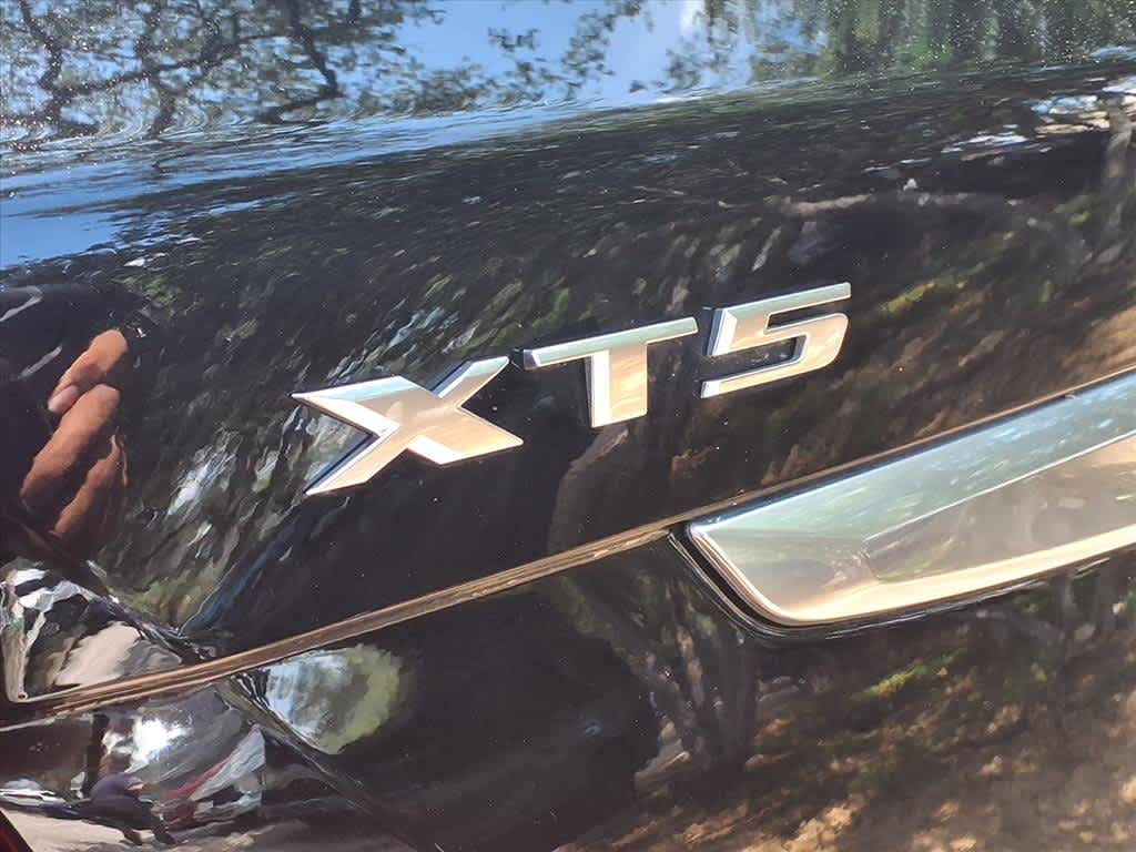 2025 Cadillac XT5 Premium Luxury photo 25