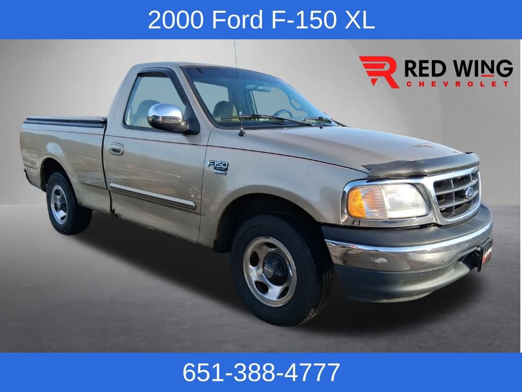 2000 Ford F-150 XL's photo