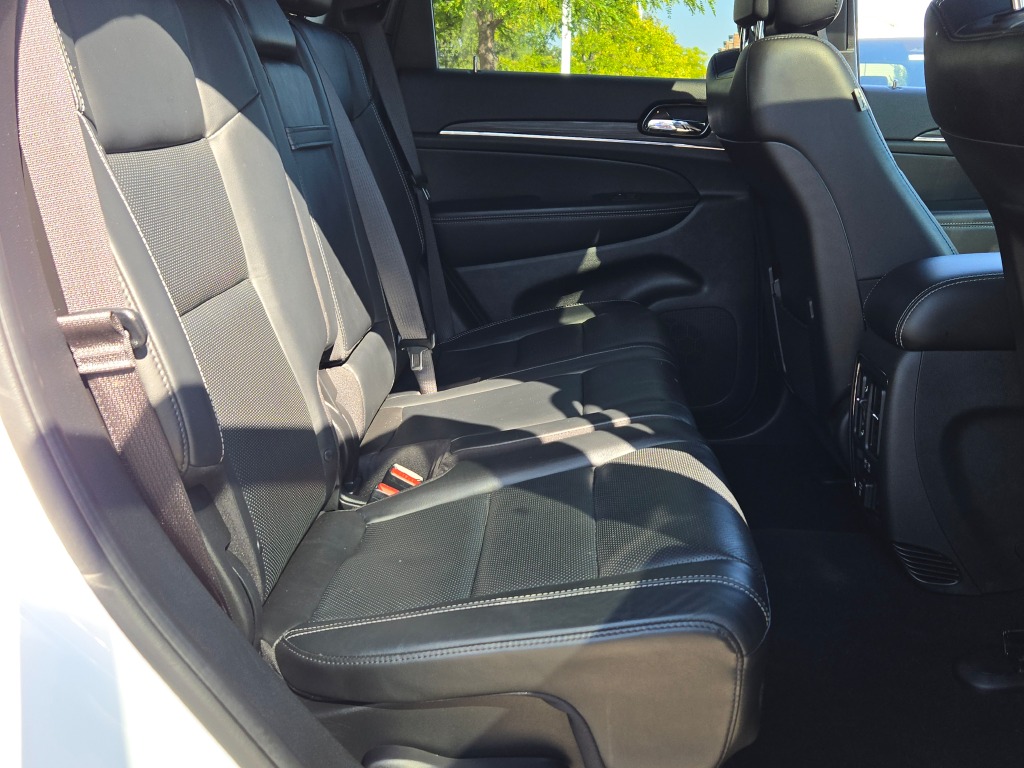 2021 Jeep Grand Cherokee Anniversary Edition photo 7