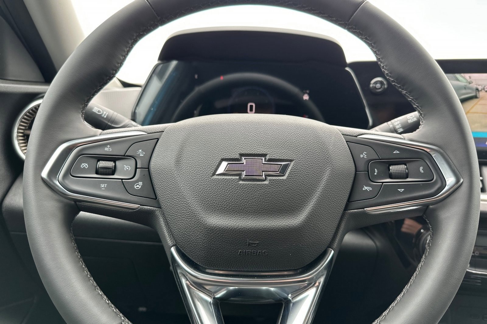 2025 Chevrolet Trax ACTIV photo 25