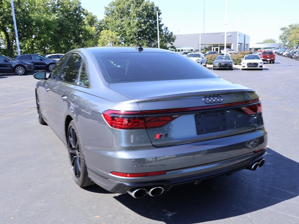 2023 Audi S8 4.0T Quattro photo 14