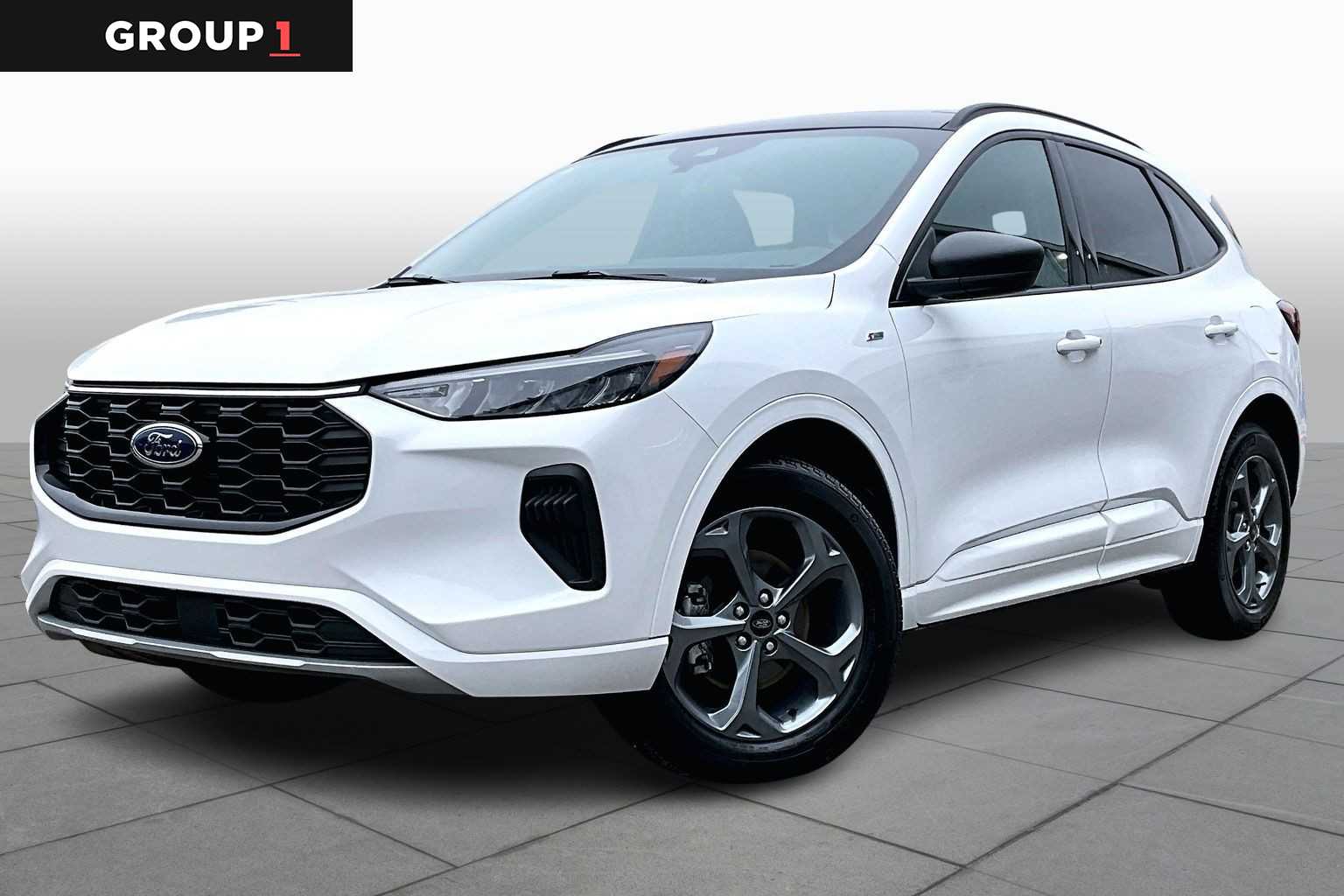 2023 Ford Escape ST-Line's photo