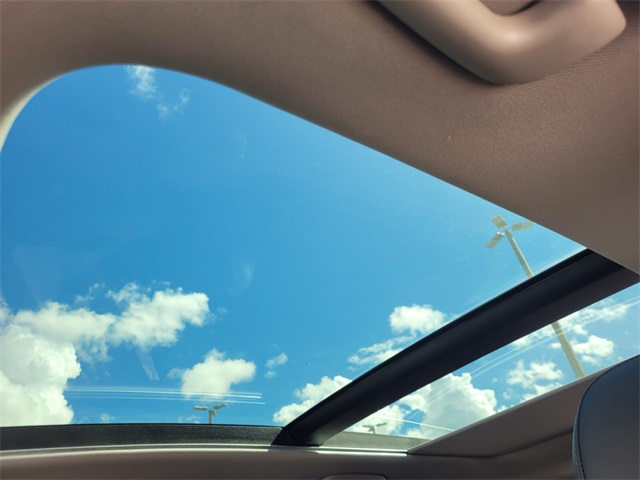 2021 Hyundai Santa Fe SEL Premium photo 3