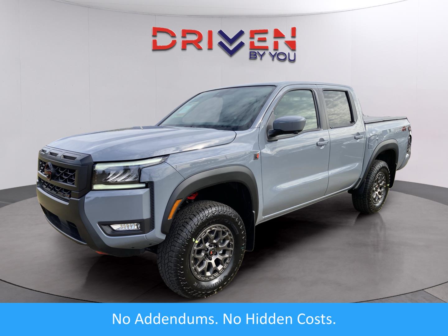 2026 Nissan Frontier PRO-4X's photo