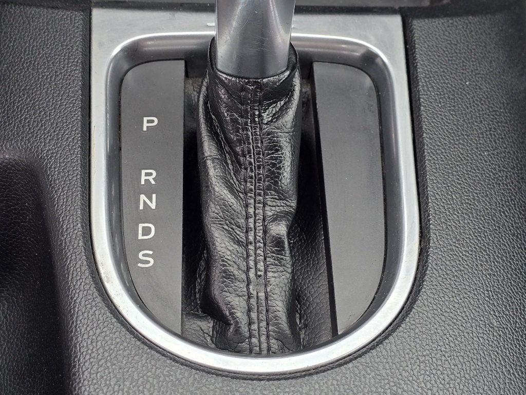 2019 Ford Mustang EcoBoost photo 18