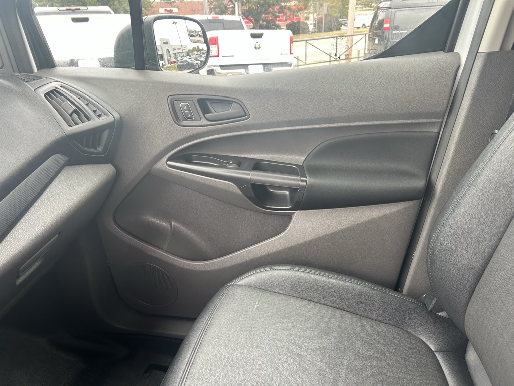 2022 Ford Transit Connect XL photo 18