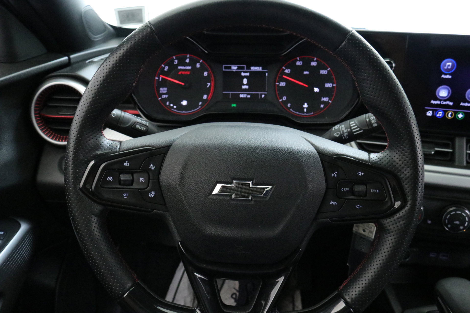 2024 Chevrolet Trax photo 12