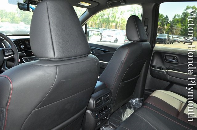 2025 Honda Ridgeline Black Edition photo 12