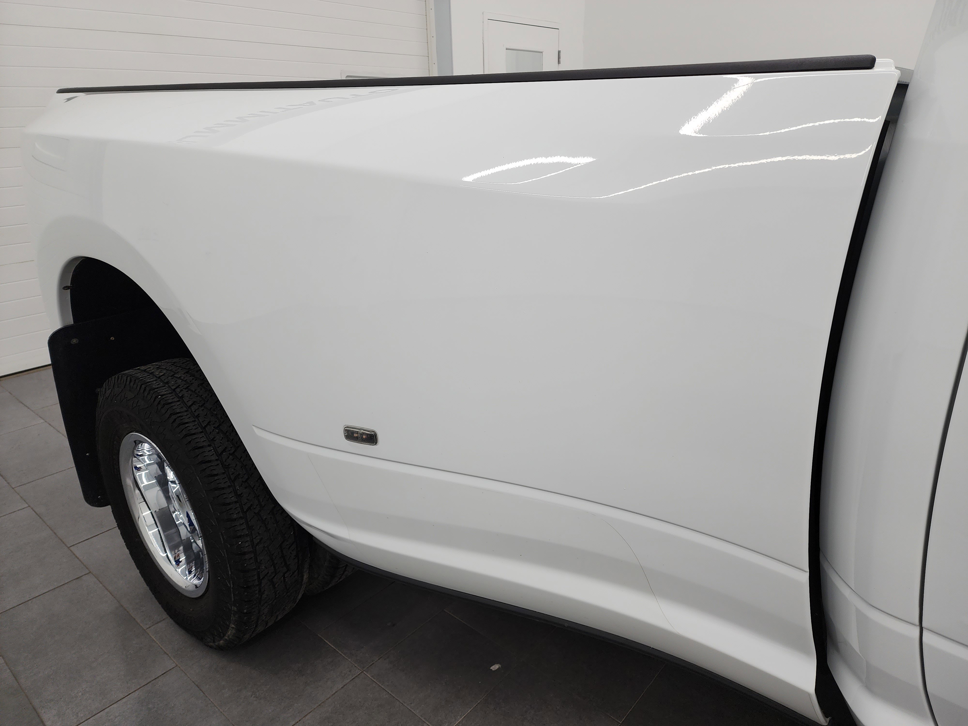 2022 Ram 3500 photo 7