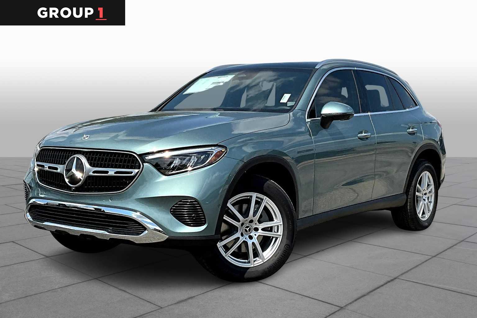 2026 Mercedes-Benz GLC Base's photo